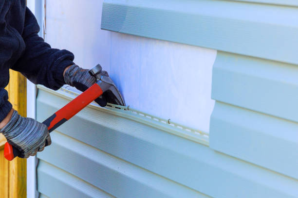 Reliable Siding Repair contractor in Mount Airy, NC by Creative Siding